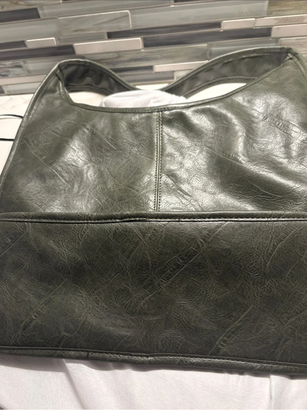 Women's Classic Hobo Bag in Dark Green